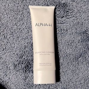 Alpha H Balancing Cleanser with Aloe Vera 6.25fl oz